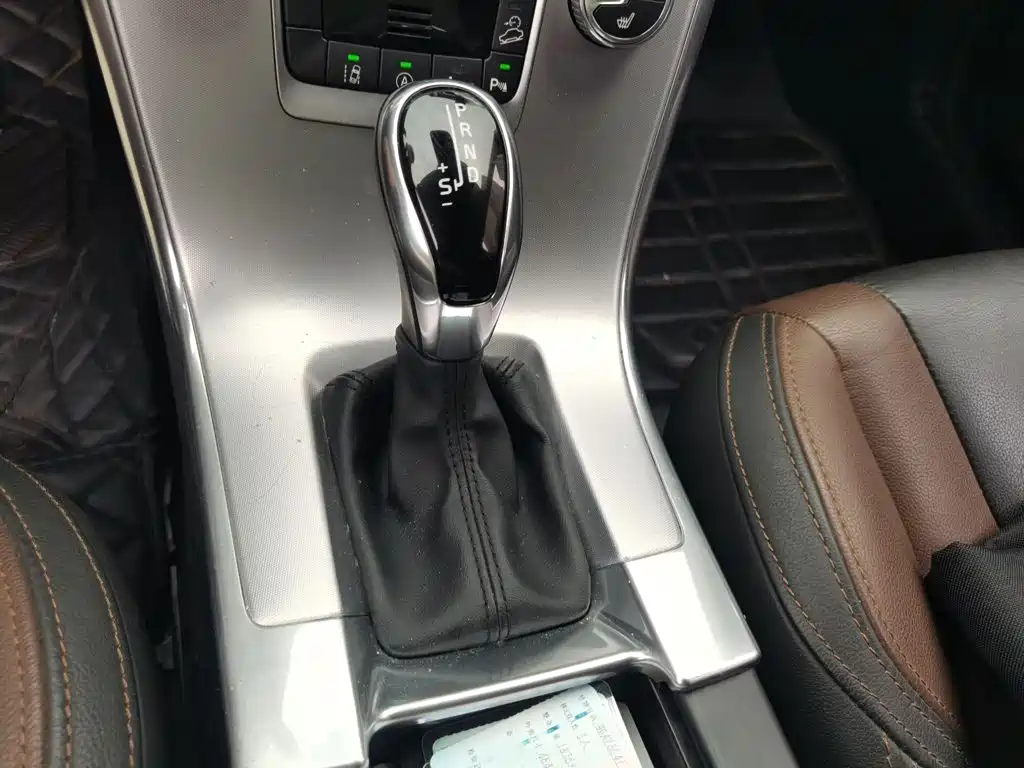 Volvo XC60 — миниатюра 7