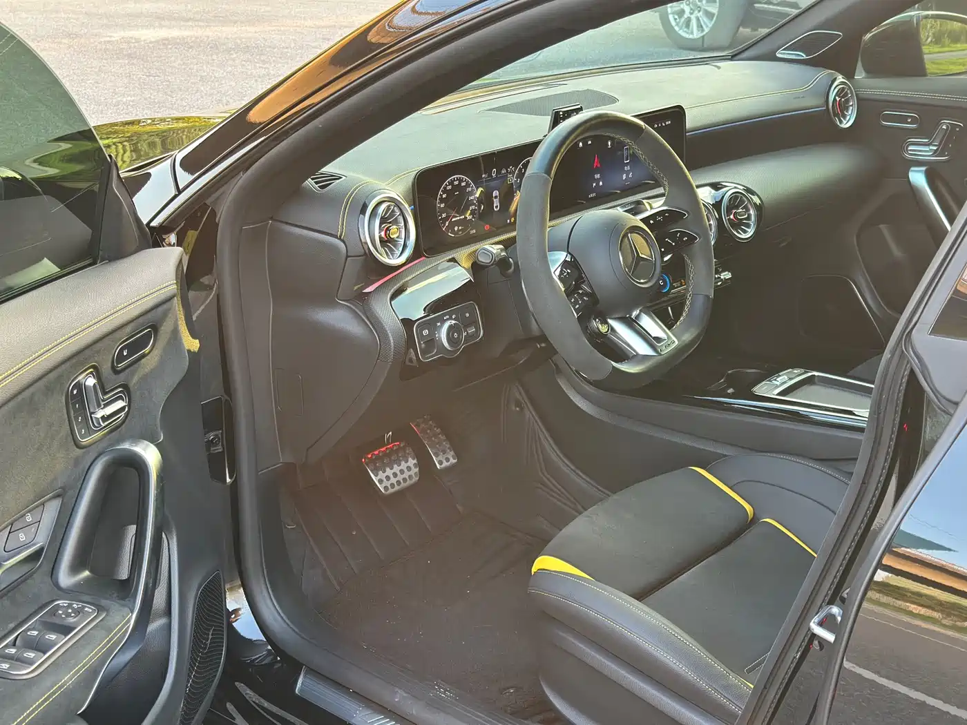 Mercedes-Benz CLA AMG