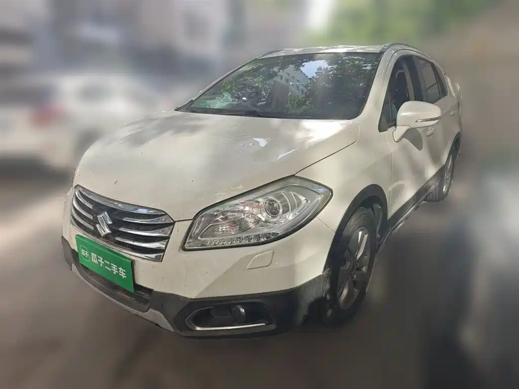 Suzuki S-Cross 2014