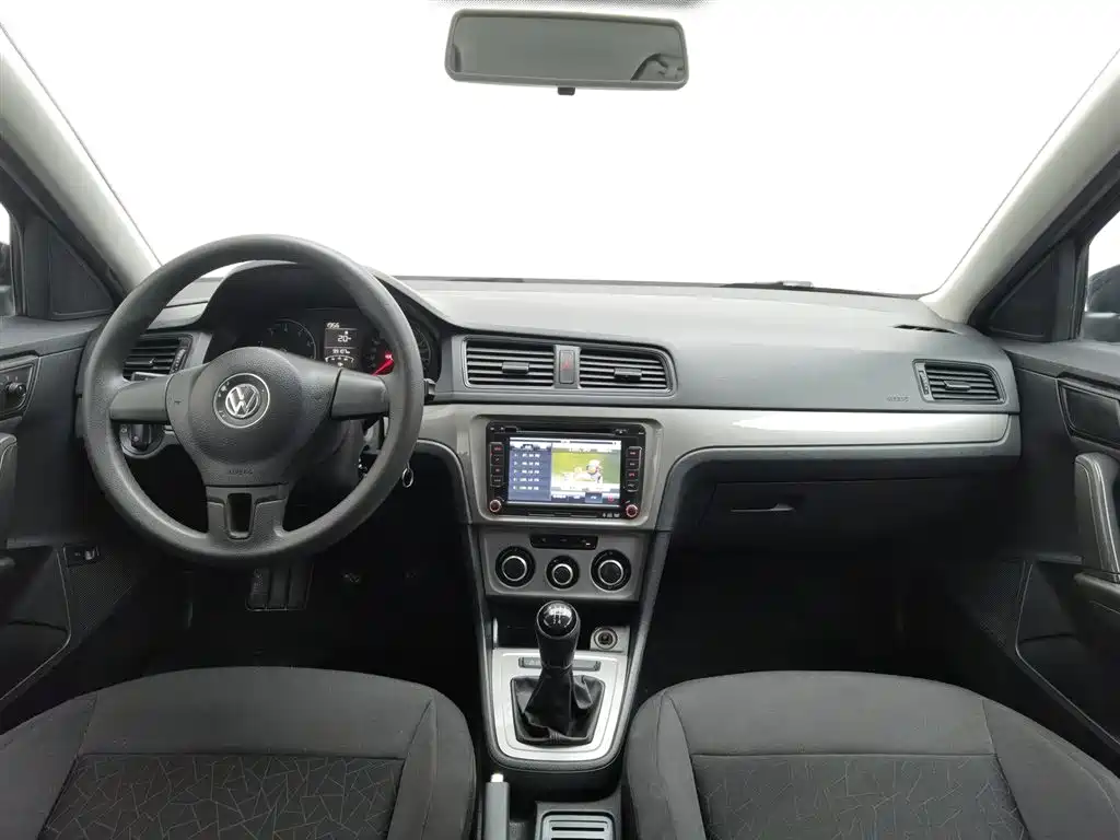 Volkswagen Lavida 2013 1.6L MT