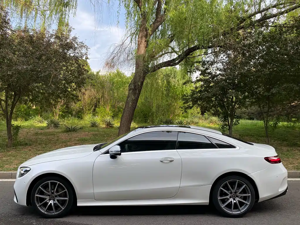 Mercedes-Benz E-Class E 2023 E 260