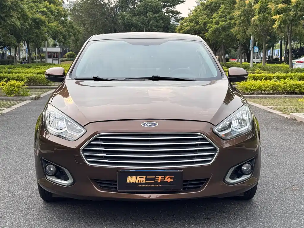 Ford Escort 1.5L Auto Comfort Type, фото 2