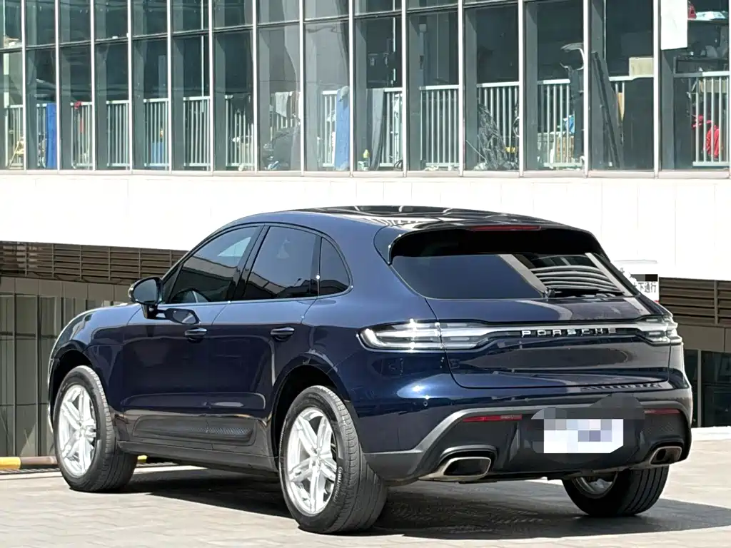 Porsche Macan — миниатюра 15