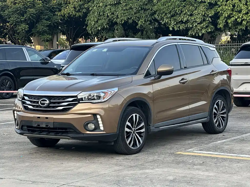 GAC Motor Trumpchi GS4 2015
