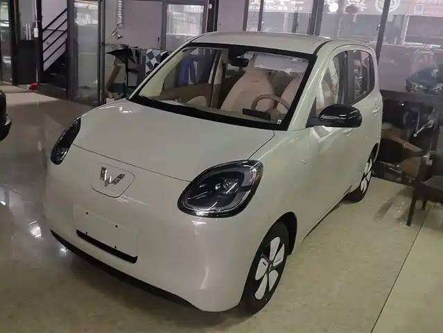 WULING HONGGUANG MINIEV 2025