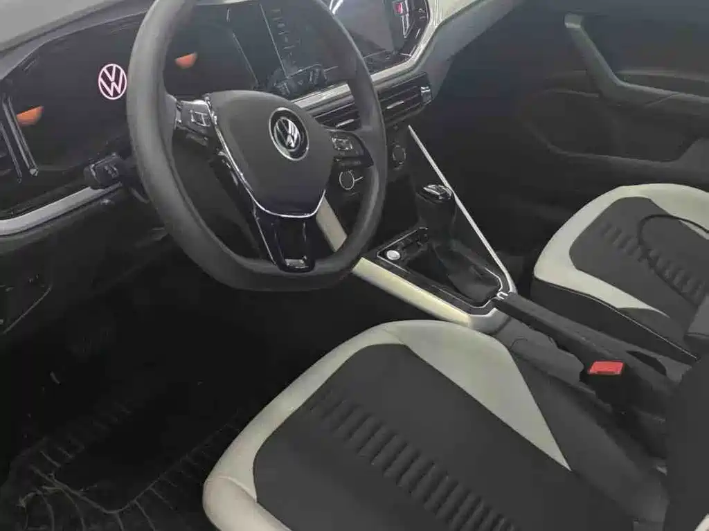 Volkswagen Polo 2023 Plus 1.5L AT