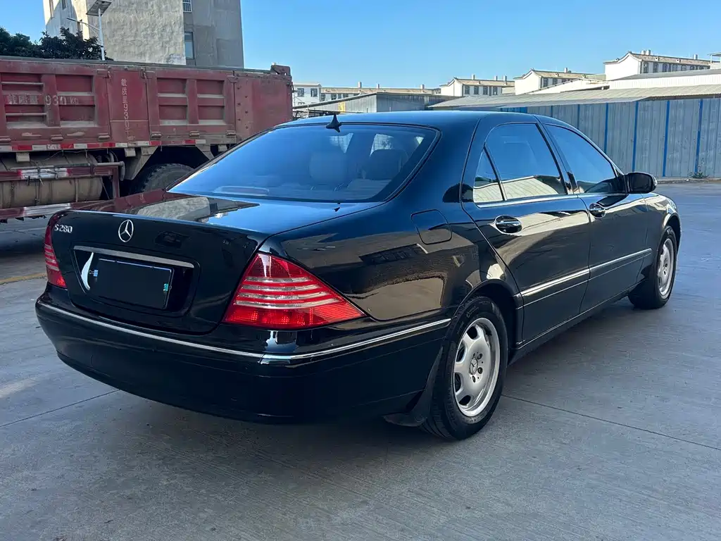 Mercedes-Benz S-Class — миниатюра 5
