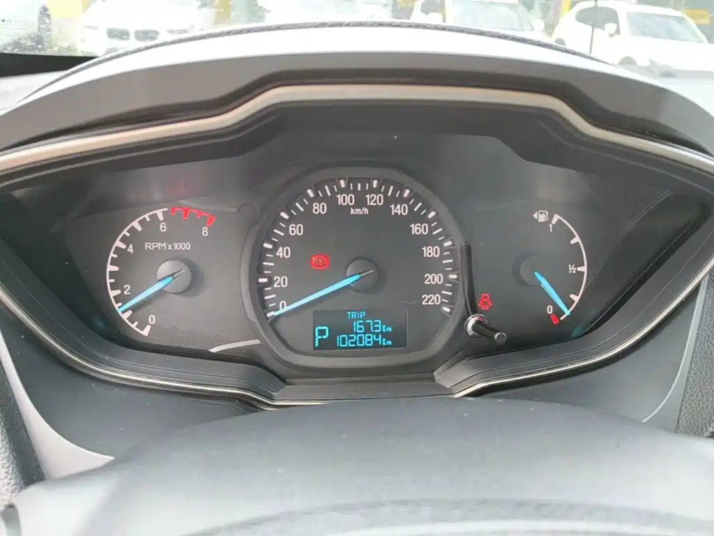 Ford Escort — миниатюра 12