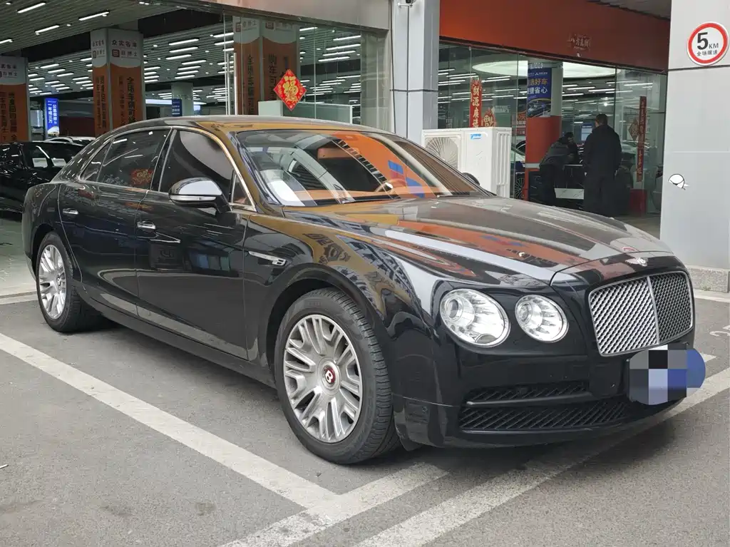 Bentley Flying Spur 2017 4.0T V8 Standard