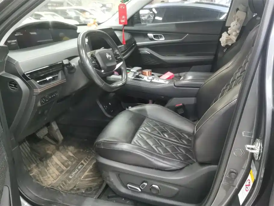 CHANGAN UNI K SMART IDD