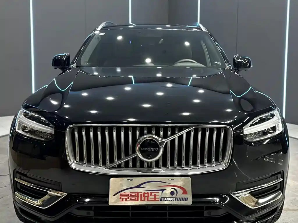Volvo XC90 — миниатюра 2