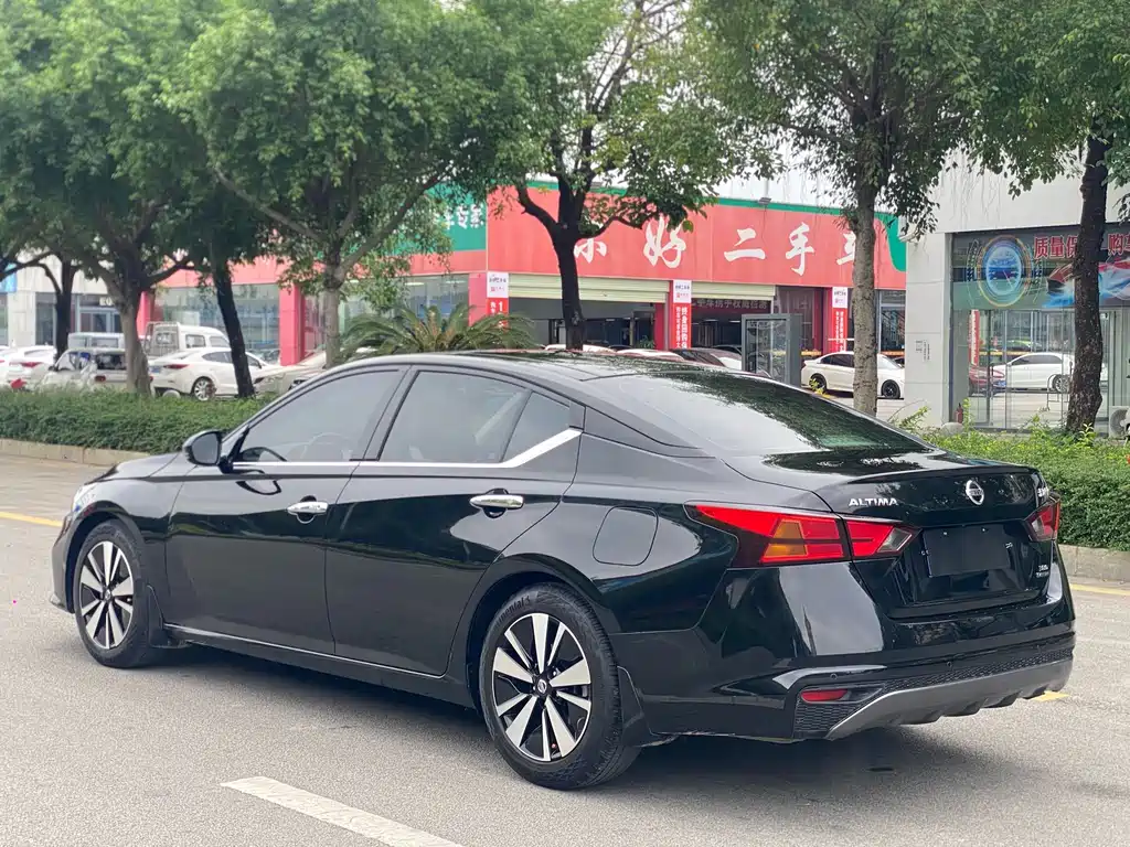 Nissan Altima 2019 2.0T XL Upper Smart