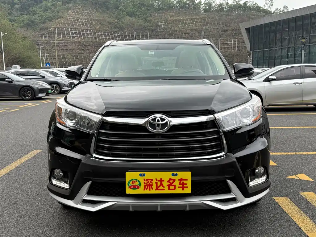 Toyota Highlander 2018
