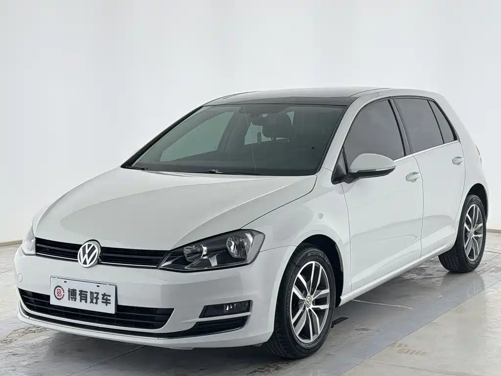 Купить Volkswagen Golf