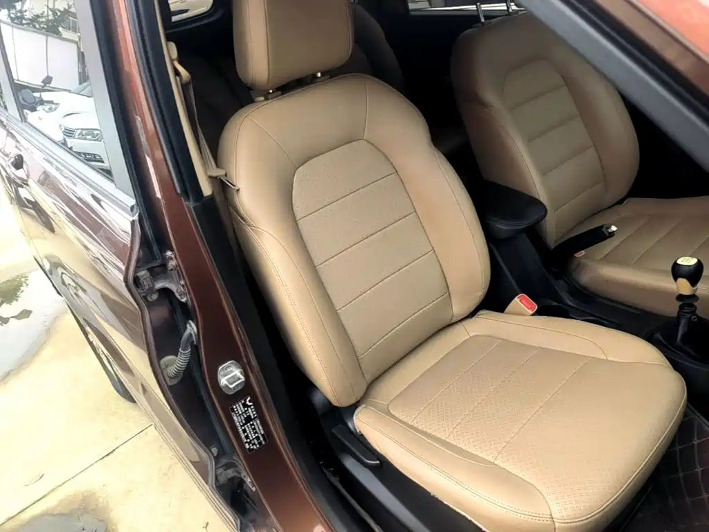 Wuling Hongguang — миниатюра 25