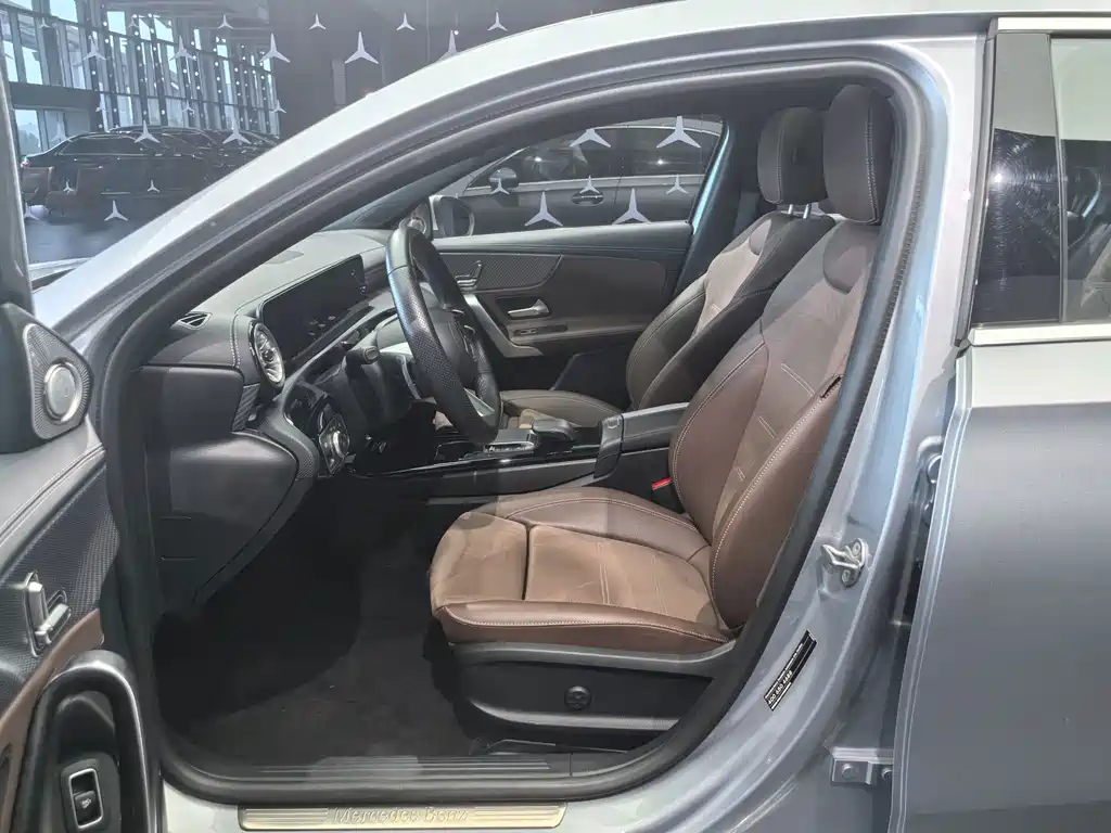 Mercedes-Benz A-Class — миниатюра 5