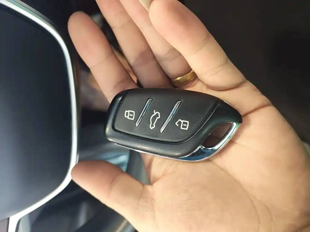 Roewe D6 — миниатюра 9