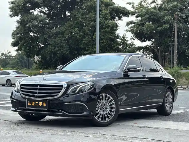 MERCEDES-BENZ  E CLASS 2019