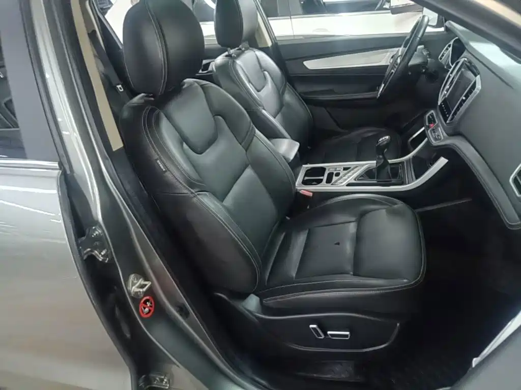 Geely Vision X6 — миниатюра 25
