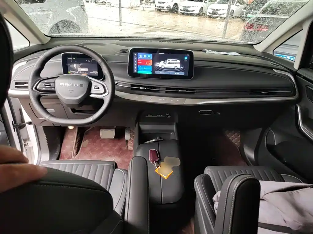 MAXUS Dajia 9 — миниатюра 10