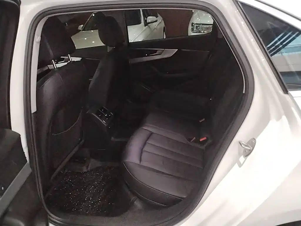 Audi A4L — миниатюра 17