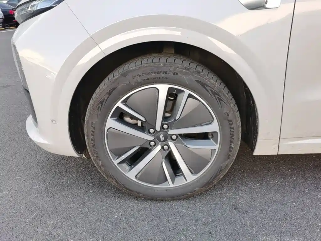 Li Auto Li L6 — миниатюра 23