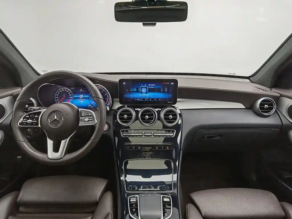 Mercedes-Benz GLC — миниатюра 5