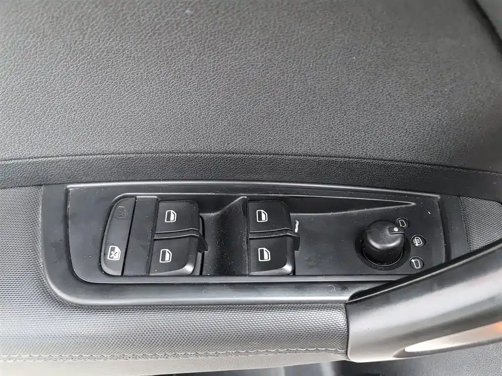 Audi A1 2013 30 TFSI Sportback Ego