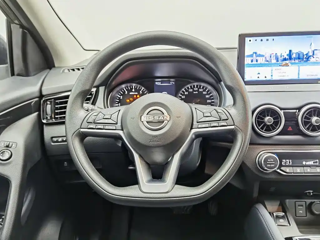 Nissan Qashqai — миниатюра 11