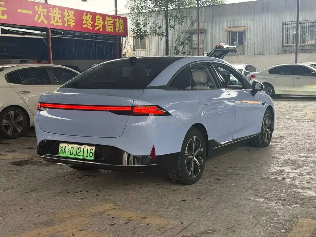 Xpeng P5 2021 550E