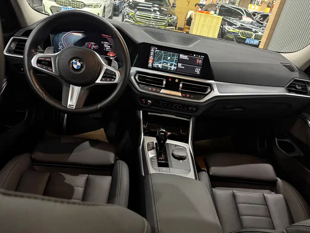 BMW 3 Series — миниатюра 6