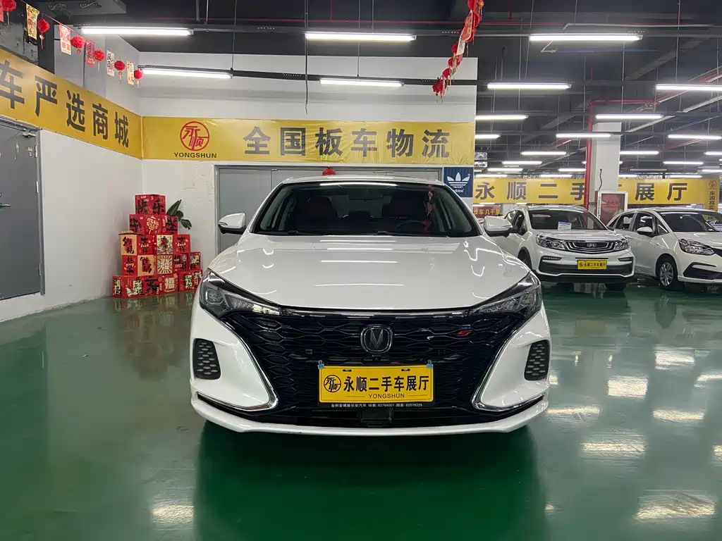 Changan Eado - фото 2