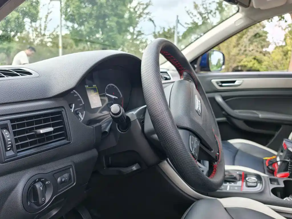Qoros Qoros 5 — миниатюра 13