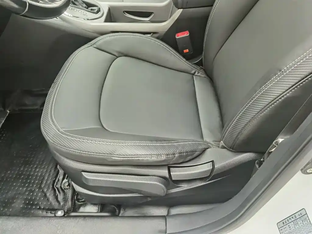 Kia Sportage — миниатюра 20