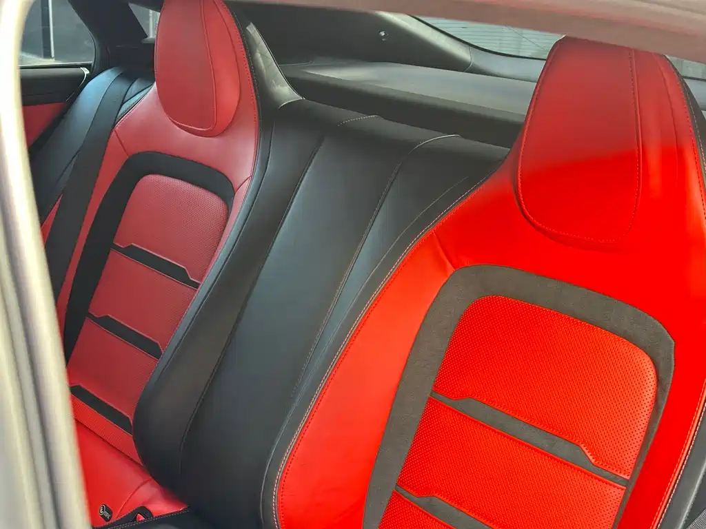 Mercedes-Benz A MG GT 2022 AMG GT 50
