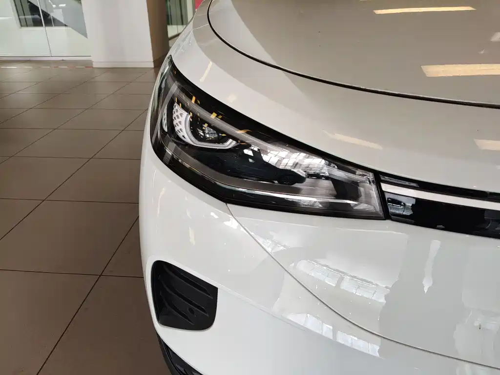 Volkswagen ID.4 CROZZ