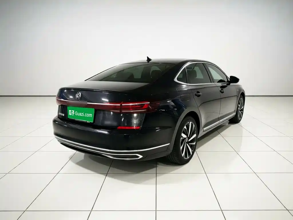 Volkswagen Passat — миниатюра 6