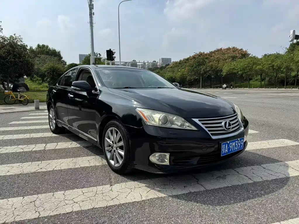 Lexus ES — миниатюра 3