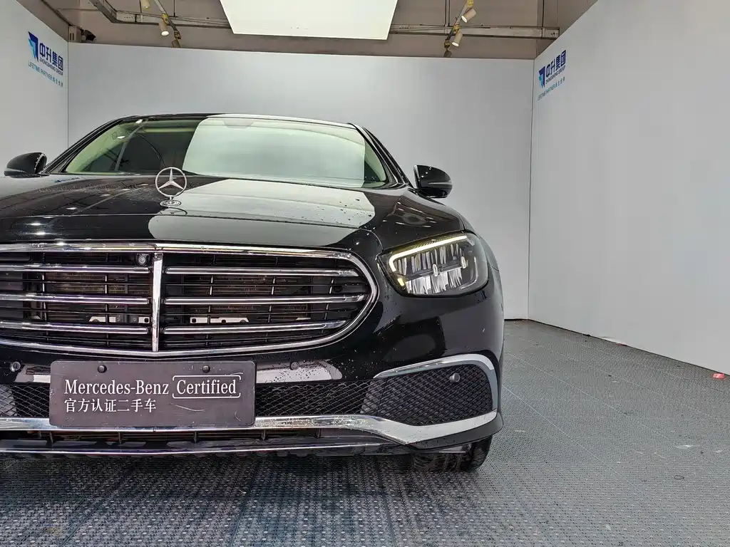 Mercedes-Benz E-Class — миниатюра 19