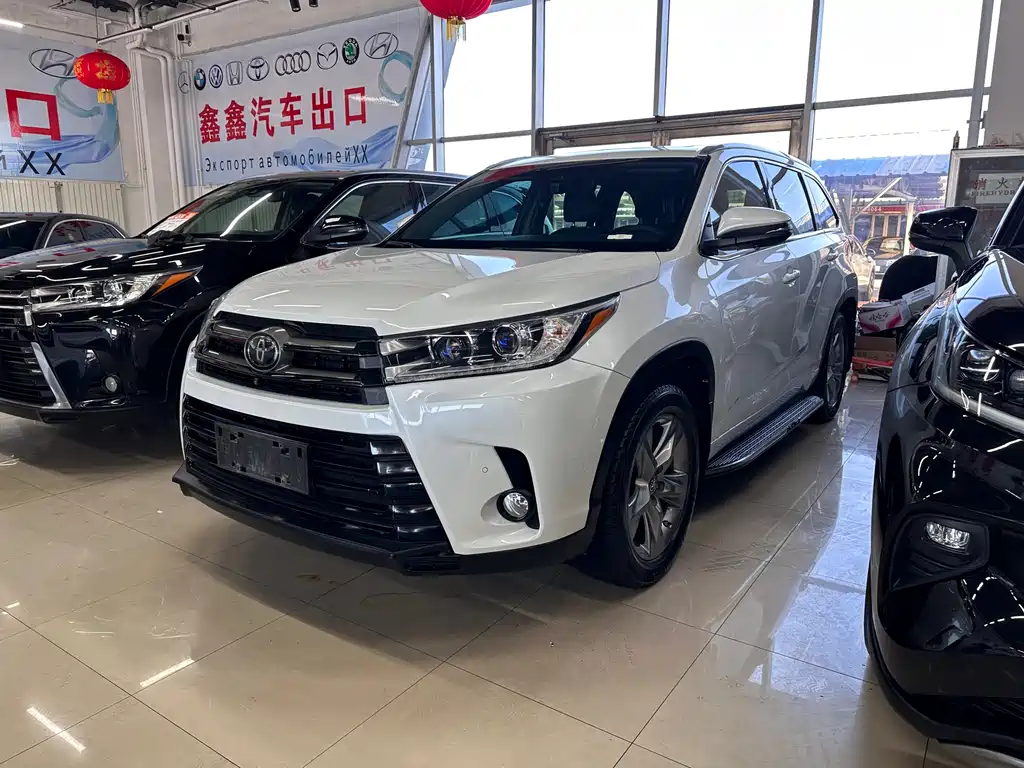 Toyota Highlander 2020
