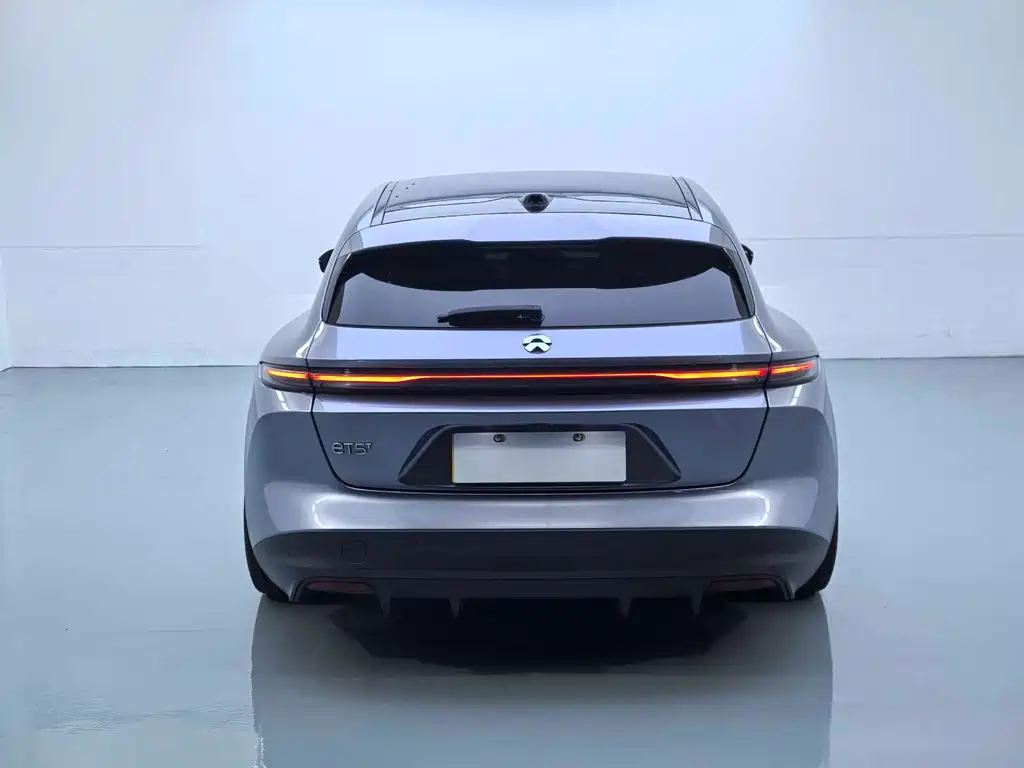 NIO NIO ET5T
