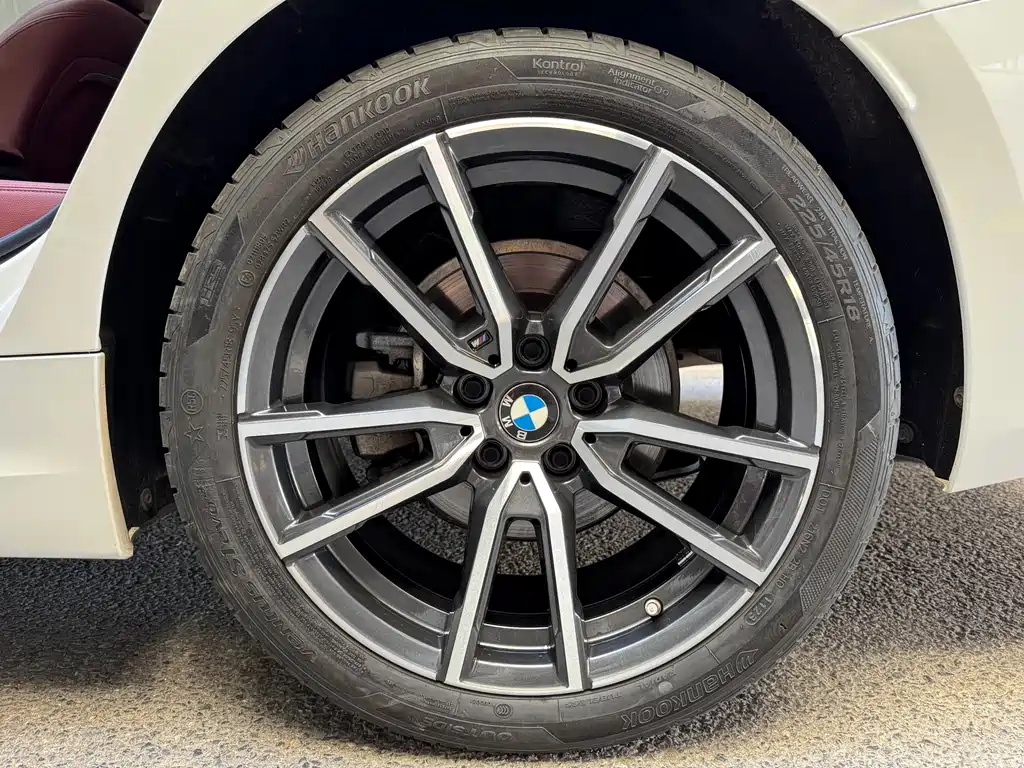 BMW 3 Series — миниатюра 20