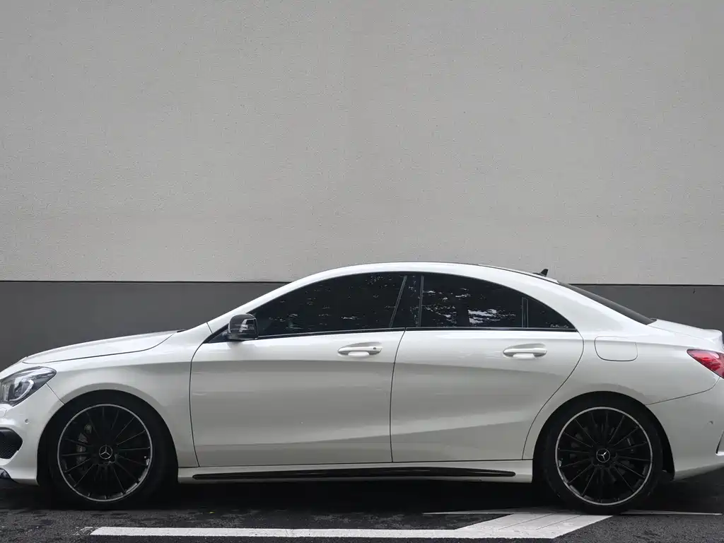 Mercedes-Benz CLA A MG 2015 AMG CLA 45 4MATIC