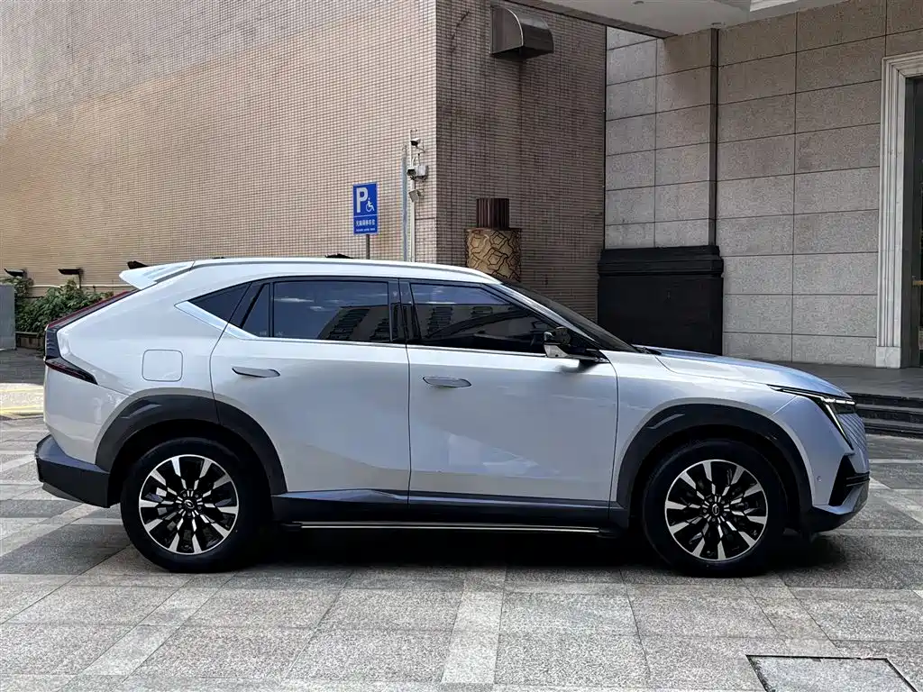 GAC Motor Shadow Cool — миниатюра 9