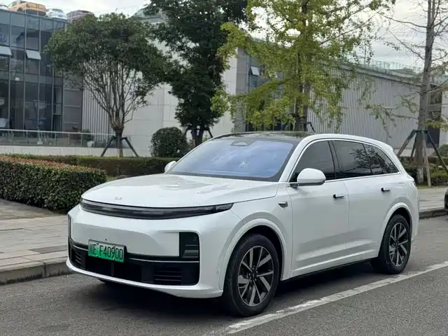 IDEAL CAR IDEAL L7 2023