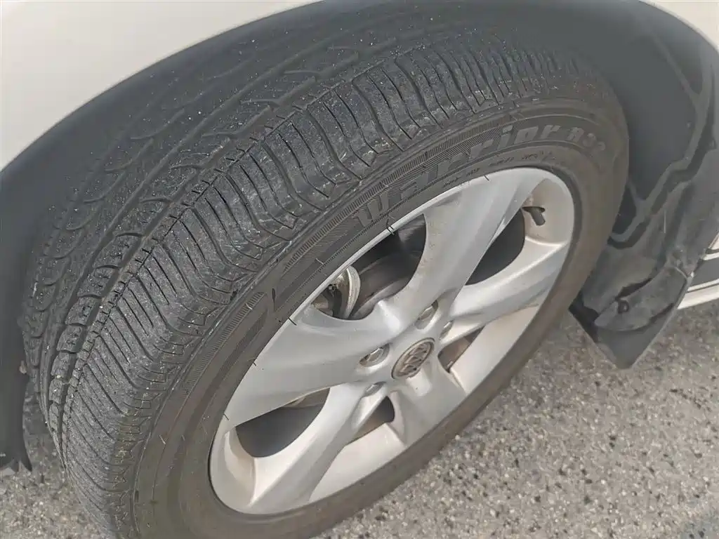 Buick Excelle — фотографии объявления, Фото 17