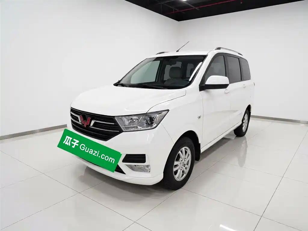 Wuling Hongguang 2024