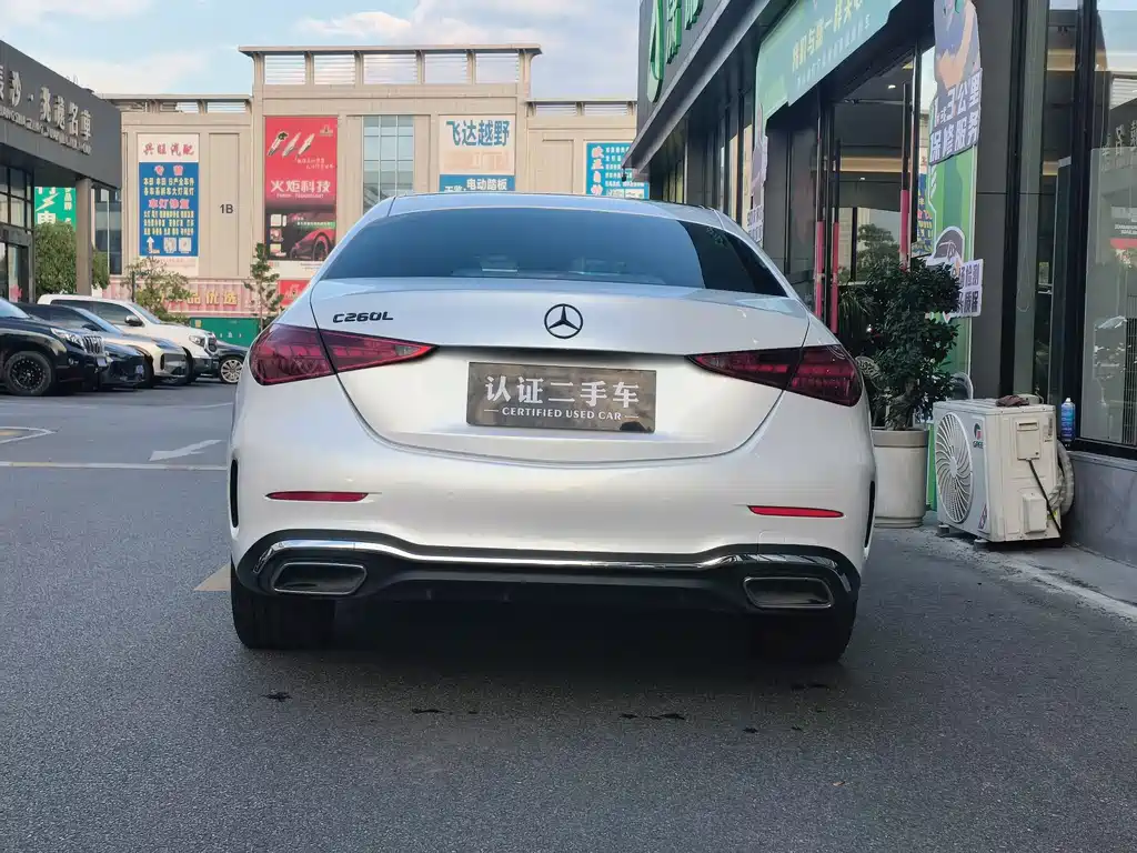 MERCEDES-BENZ C CLASS
