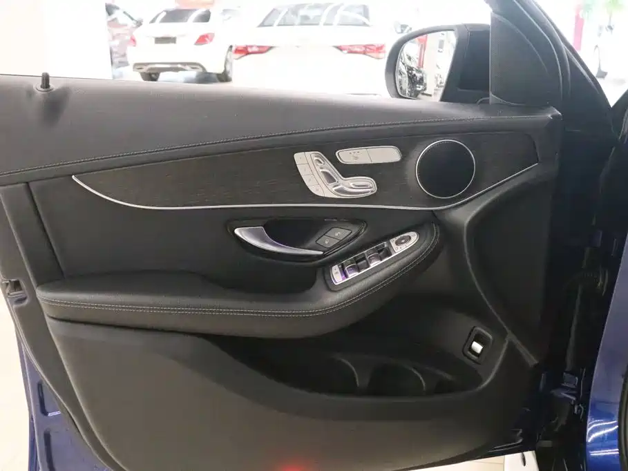 Mercedes-Benz GLC Coupe GLC 300 4MATIC Coupe SUV, фото 12