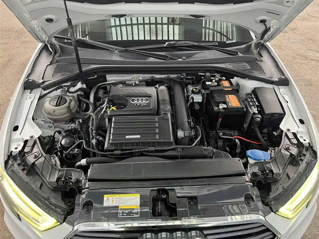 Audi A3 2019 Sportback 35 TFSI Fashion VI